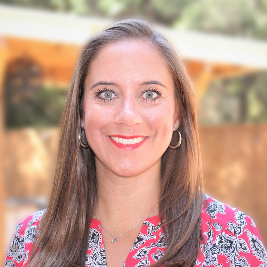 Sara Branch square small blurred background