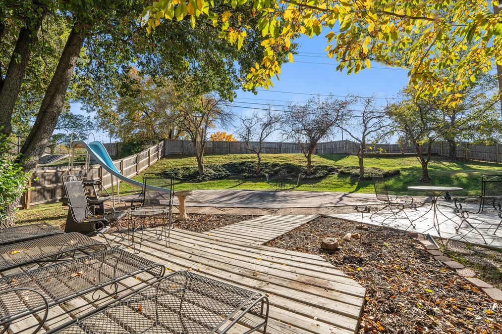 38-8641 Greenwood Ln