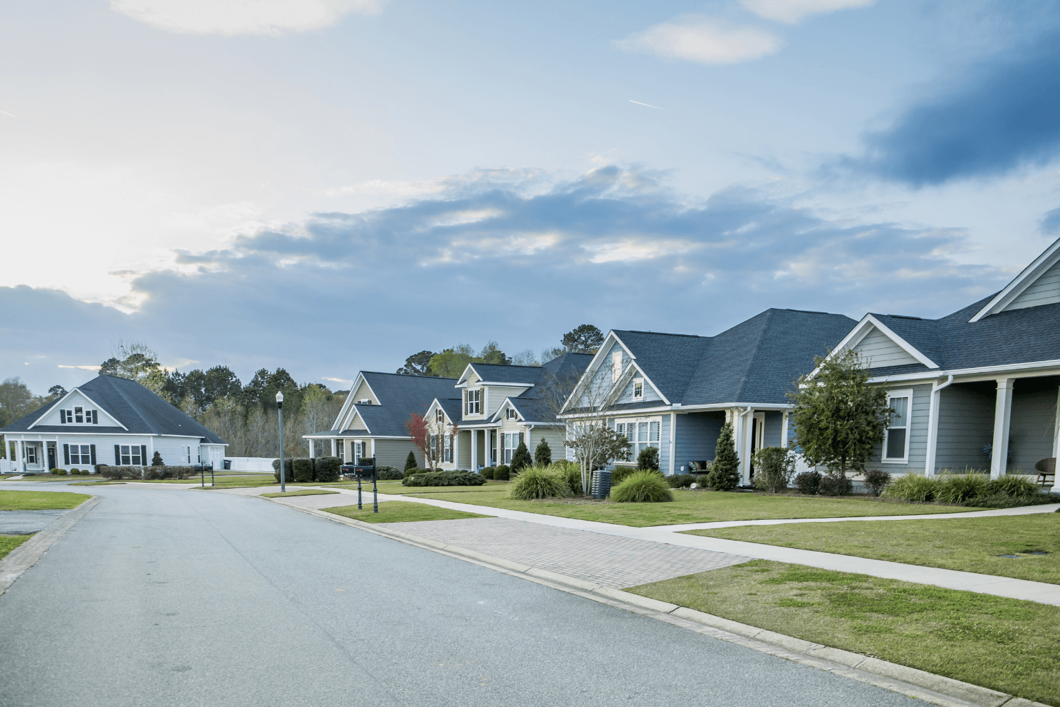 Scenic view of a quiet residential neighborhood in Danville, CA