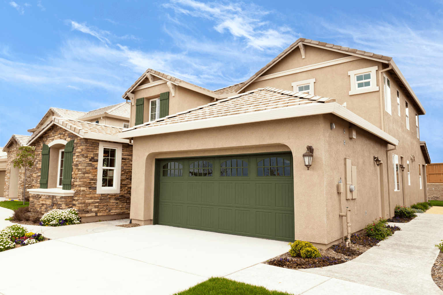 Modern eco-friendly homes in Lafayette California real estate market