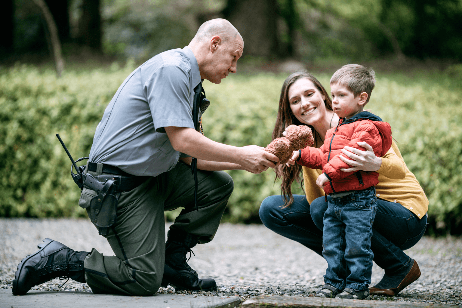 Pleasanton community with safe neighborhood and local police