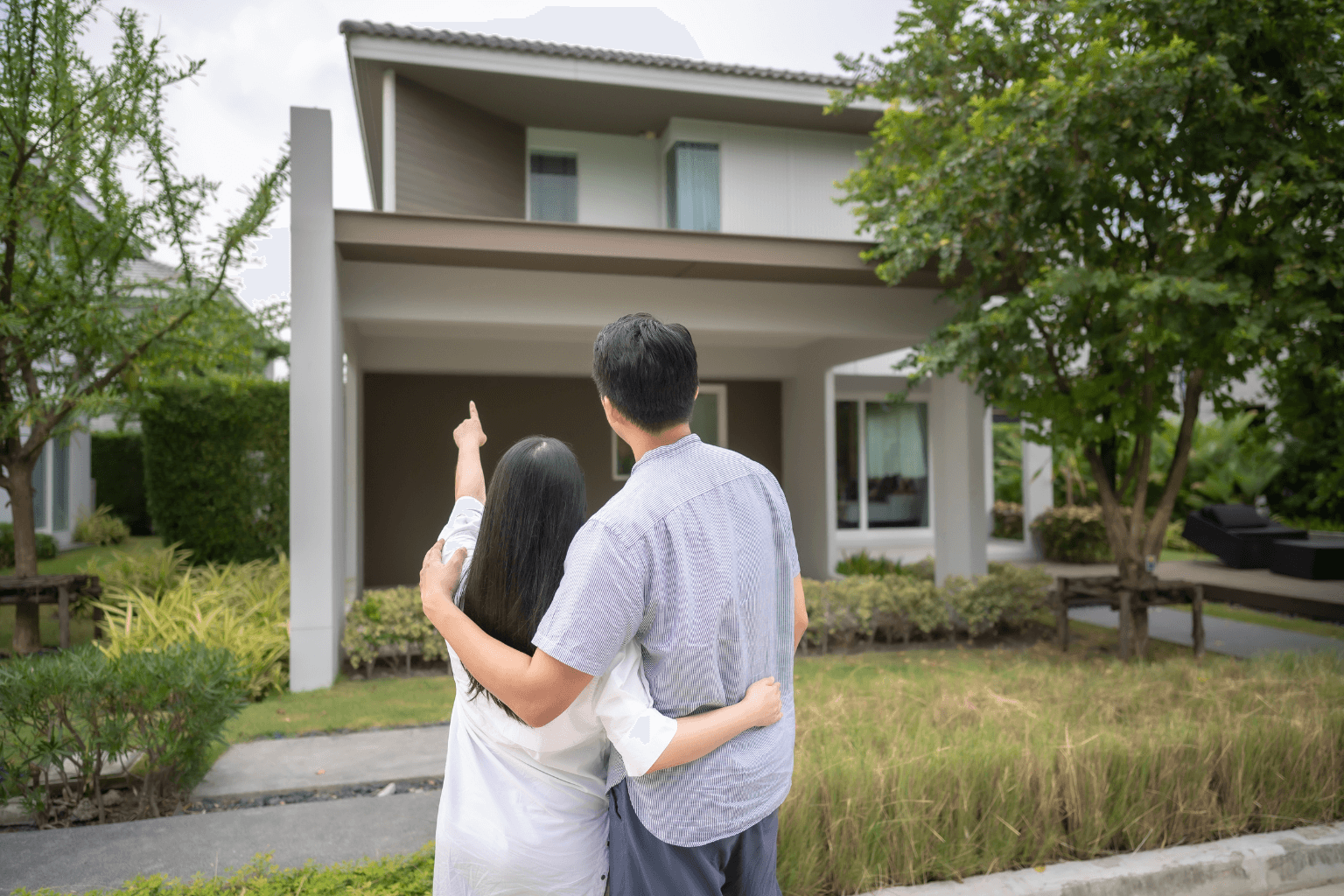 Young couple viewing a home for sale in California