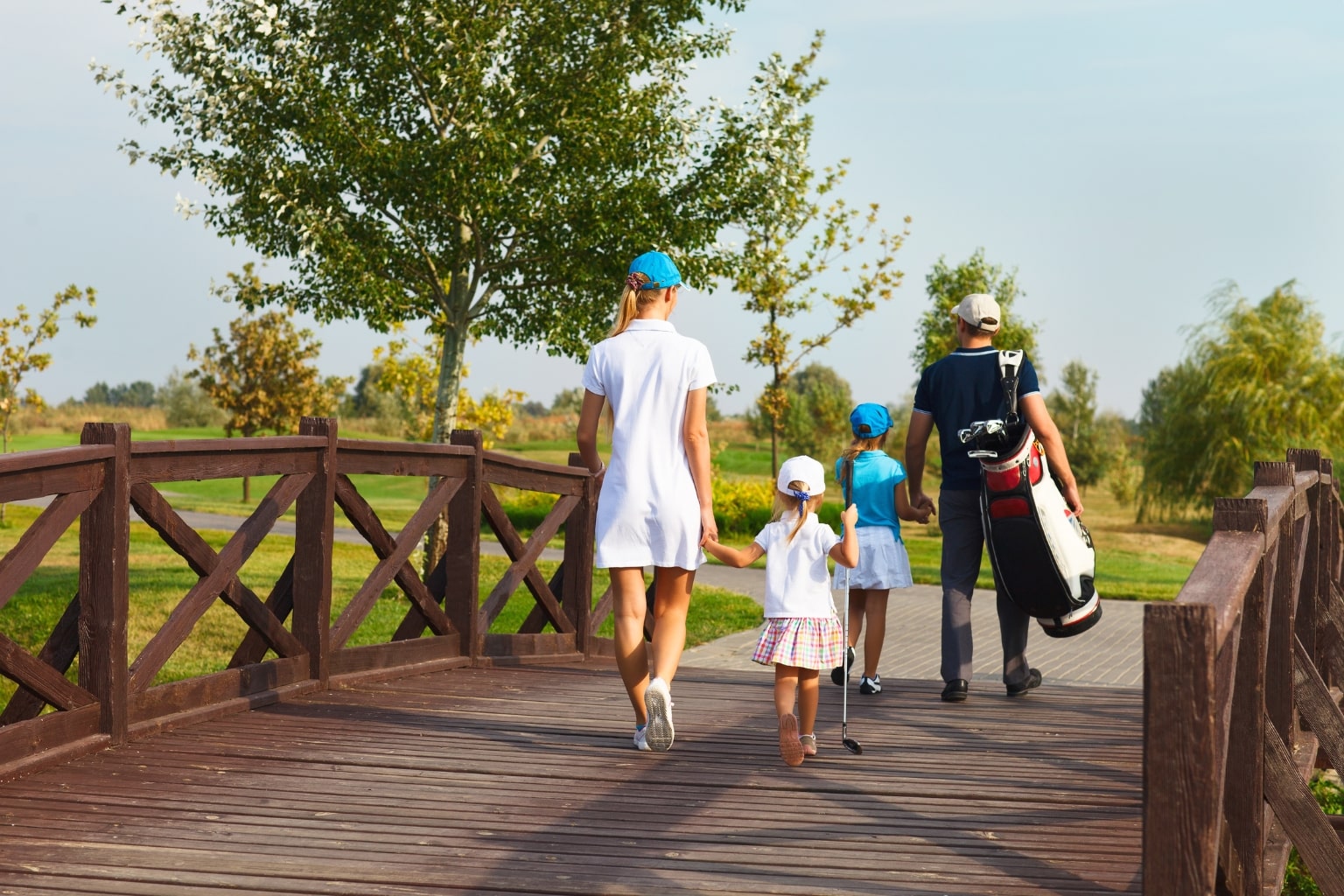 Residents enjoying community lifestyle near Orinda golf course