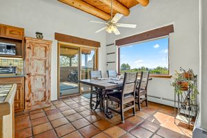 1417 Santa Cruz Road Taos NM Dining Nook