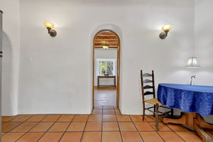32 Valerio Road Kitchen Arched Doorway