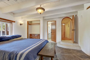 32 Valerio Road Flagstone Bedroom Closet