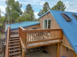 32 Valerio Road Casita Deck