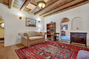 32 Valerio Road Living Room