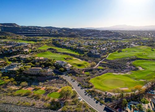 MacDonald Highlands Drone