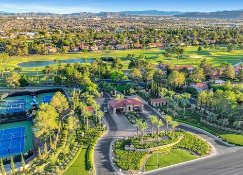 Spanish Trail Drone