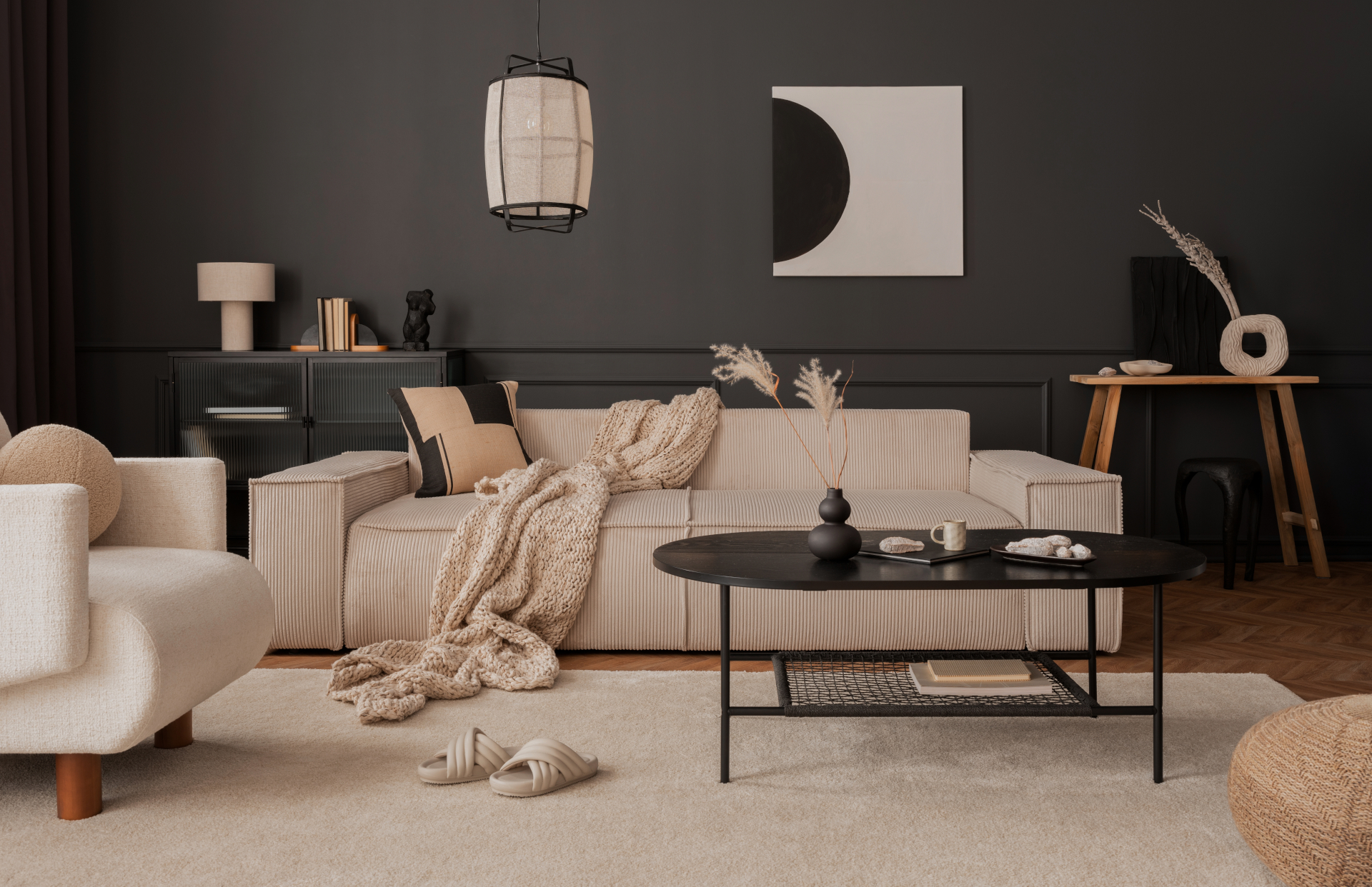 Asthetic,Composition,Of,Living,Room,Interior,With,Mock,Up,Poster