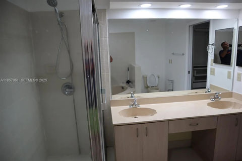 d4a02677dfca9af0841f79cb8bc30d9a-uncropped_scaled_within_1536_1152