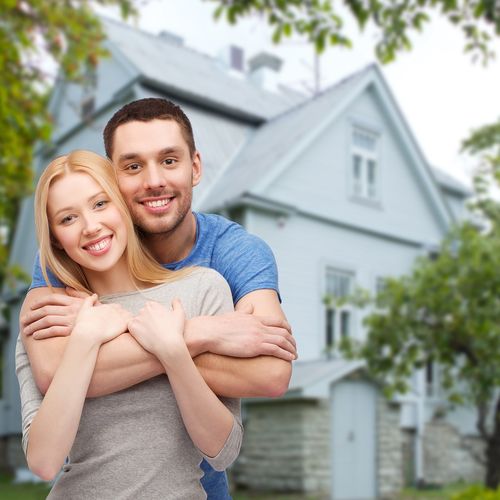 Pros and Cons of Combining Finances With Your Significant Other