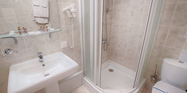 6 Signs Your Bathroom Needs An Update