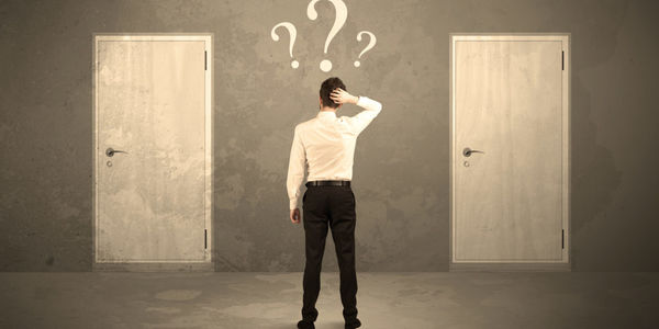 Decisions: How to choose between two houses