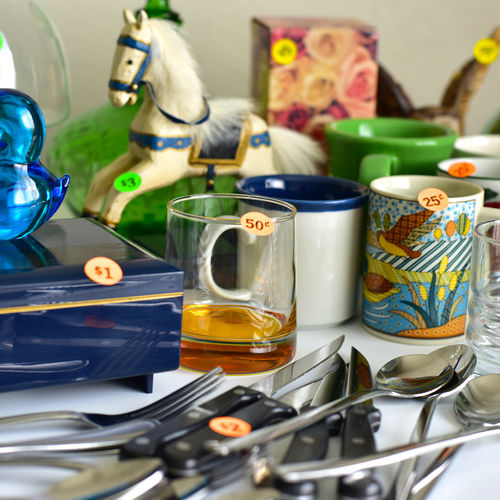 Hold the perfect garage sale