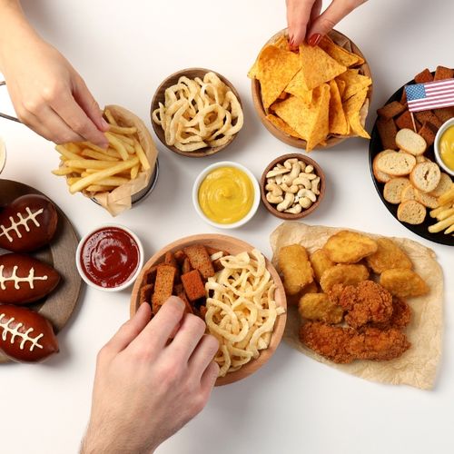 From Humble Beginnings to Global Phenomenon: Tracing the Remarkable History of the Super Bowl