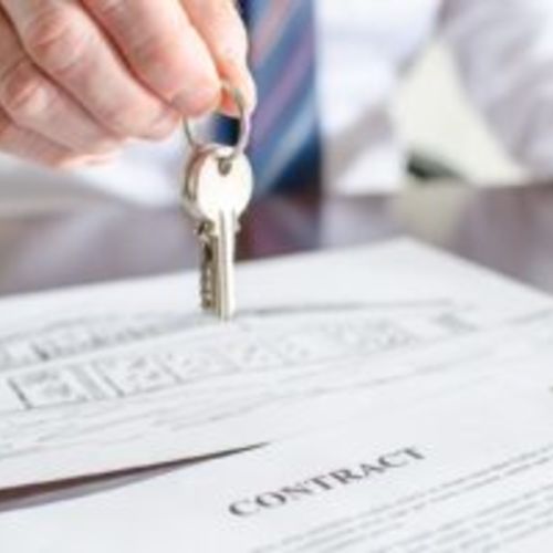 Knowing When to Hire a Real Estate Attorney: A Guide for Home Buyers and Sellers