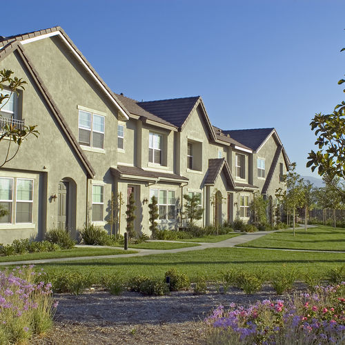 Investment Potential: Attached vs Detached Family Homes