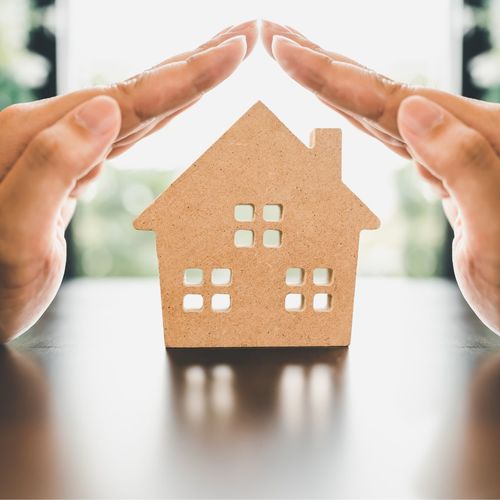 The Pros and Cons of Buying a Foreclosure