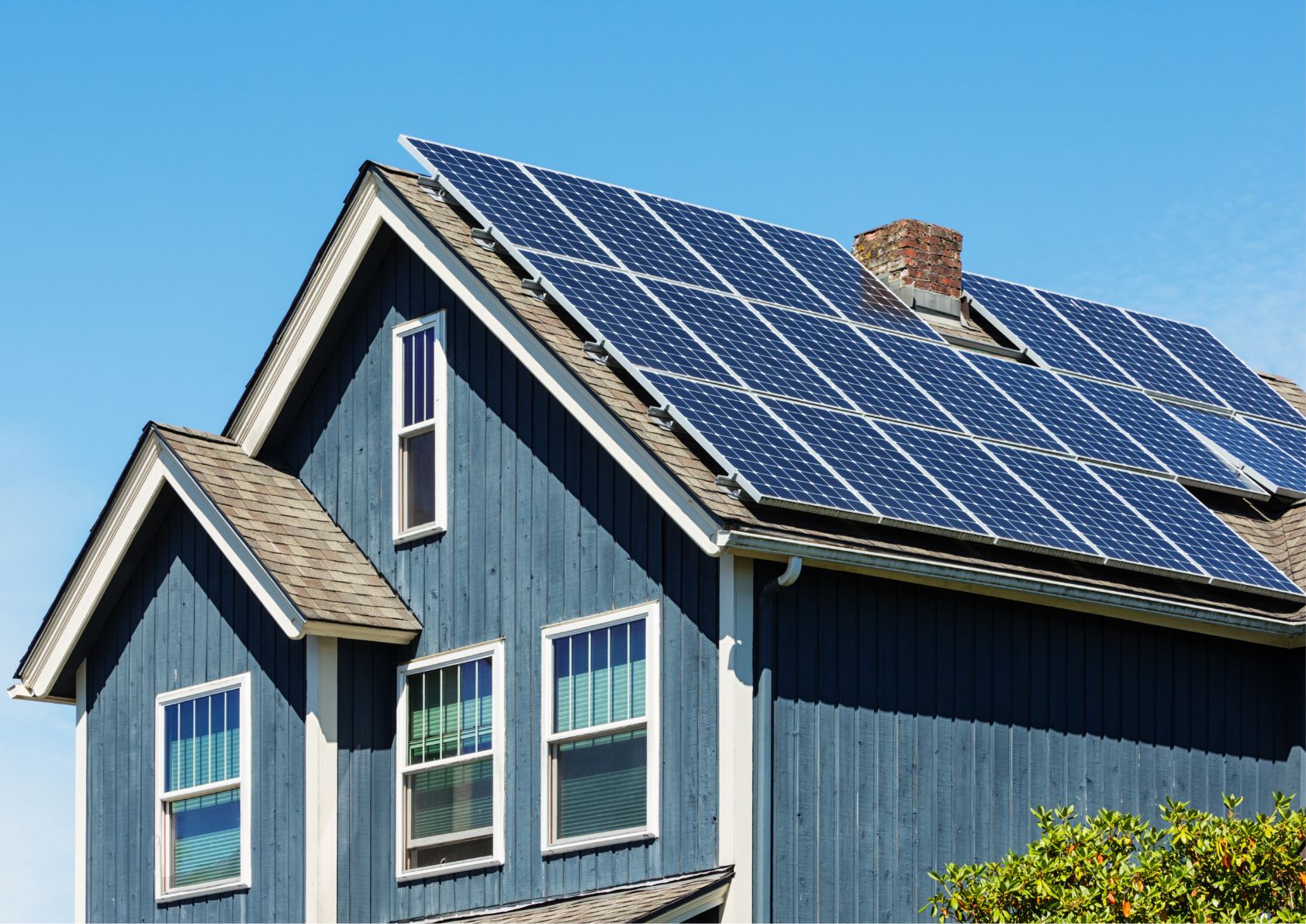 home-solar-pitched-roof