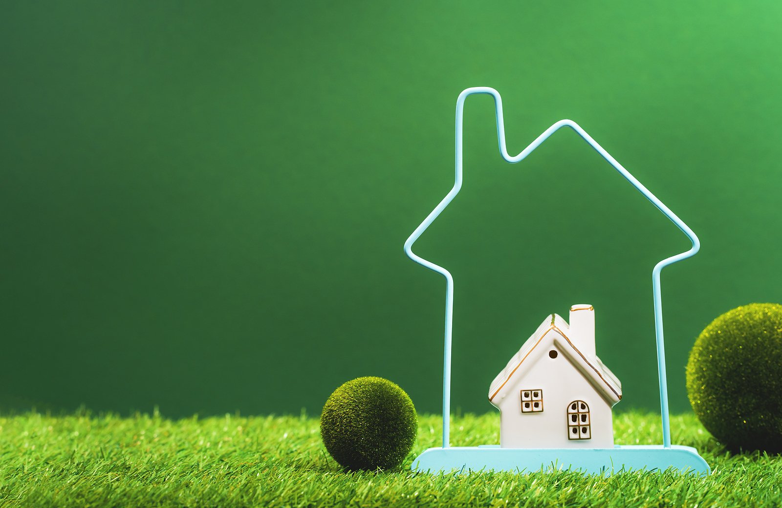 Real Estate Services. House Insurance Protection And Safety. Mov