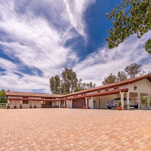 30505 Sloan Canyon Rd  Castaic, CA 91384