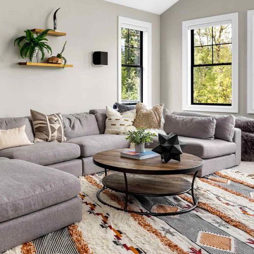 Minimalist Design in Real Estate: Does Less Sell for More?