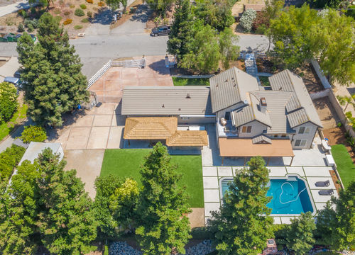 Agoura Hills, CA - YupSOLD