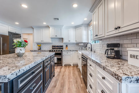 391 Columbia Rd - YupSOLD (18)