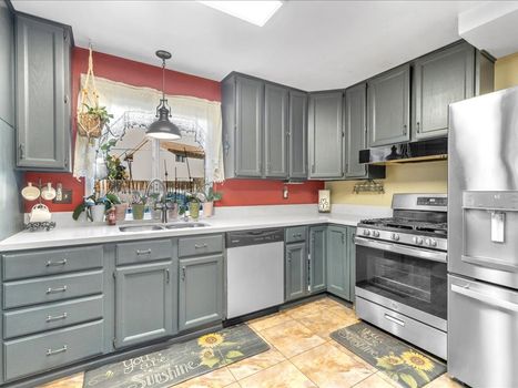 714 Appleton Rd. Simi Valley CA 93065 (13)