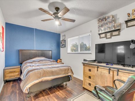 714 Appleton Rd. Simi Valley CA 93065 (27)