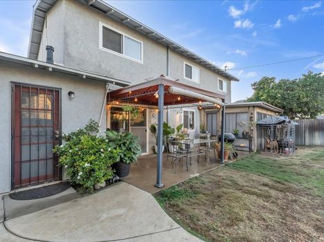 714 Appleton Rd. Simi Valley CA 93065 (37)