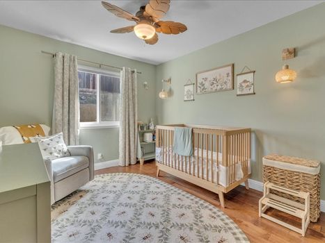 4566 N. Canyonlands Rd. Moorpark, CA 93021 (21)