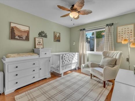 4566 N. Canyonlands Rd. Moorpark, CA 93021 (24)