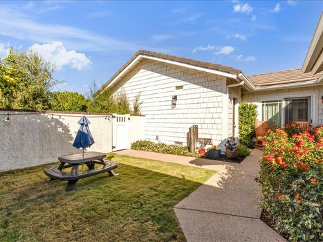 4566 N. Canyonlands Rd. Moorpark, CA 93021 (8)