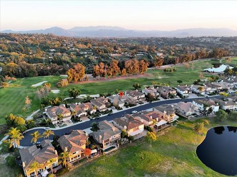 2972 Avenida De Autlan Camarillo CA 93010 (61)