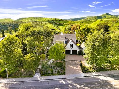 5635 Evening Sky - Drone 2