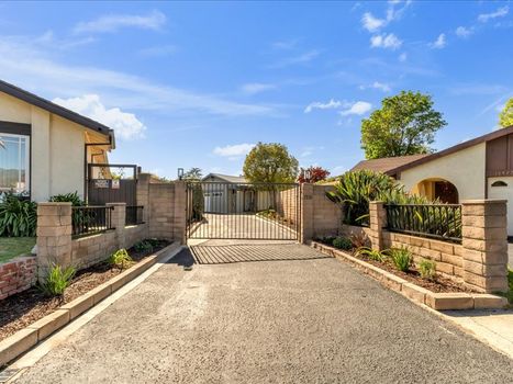 7932 Jayseel St, Sunland, CA 91040 (1)