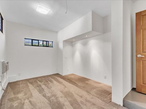 7932 Jayseel St, Sunland, CA 91040 (21)