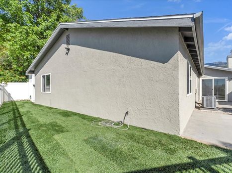 7932 Jayseel St, Sunland, CA 91040 (25)
