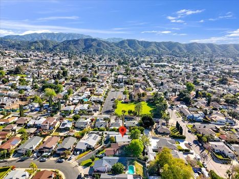 7932 Jayseel St, Sunland, CA 91040 (35)