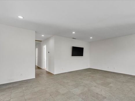 7932 Jayseel St, Sunland, CA 91040 (5)