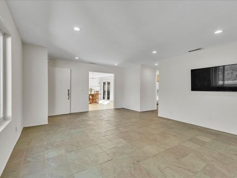 7932 Jayseel St, Sunland, CA 91040 (8)