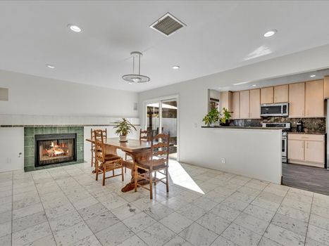 7932 Jayseel St, Sunland, CA 91040 (9)