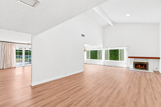 2354 Collier Ct. Simi Valley CA 93065 (1)