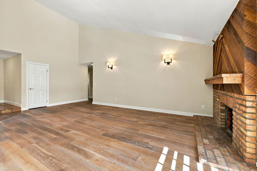 15444 Marilla St, North Hills CA 91343 (1)