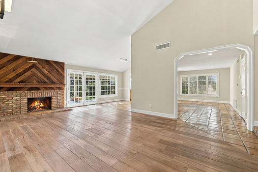 15444 Marilla St, North Hills CA 91343 (15)