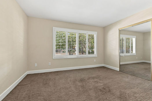 15444 Marilla St, North Hills CA 91343 (27)