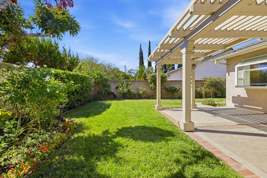 15444 Marilla St, North Hills CA 91343 (33)